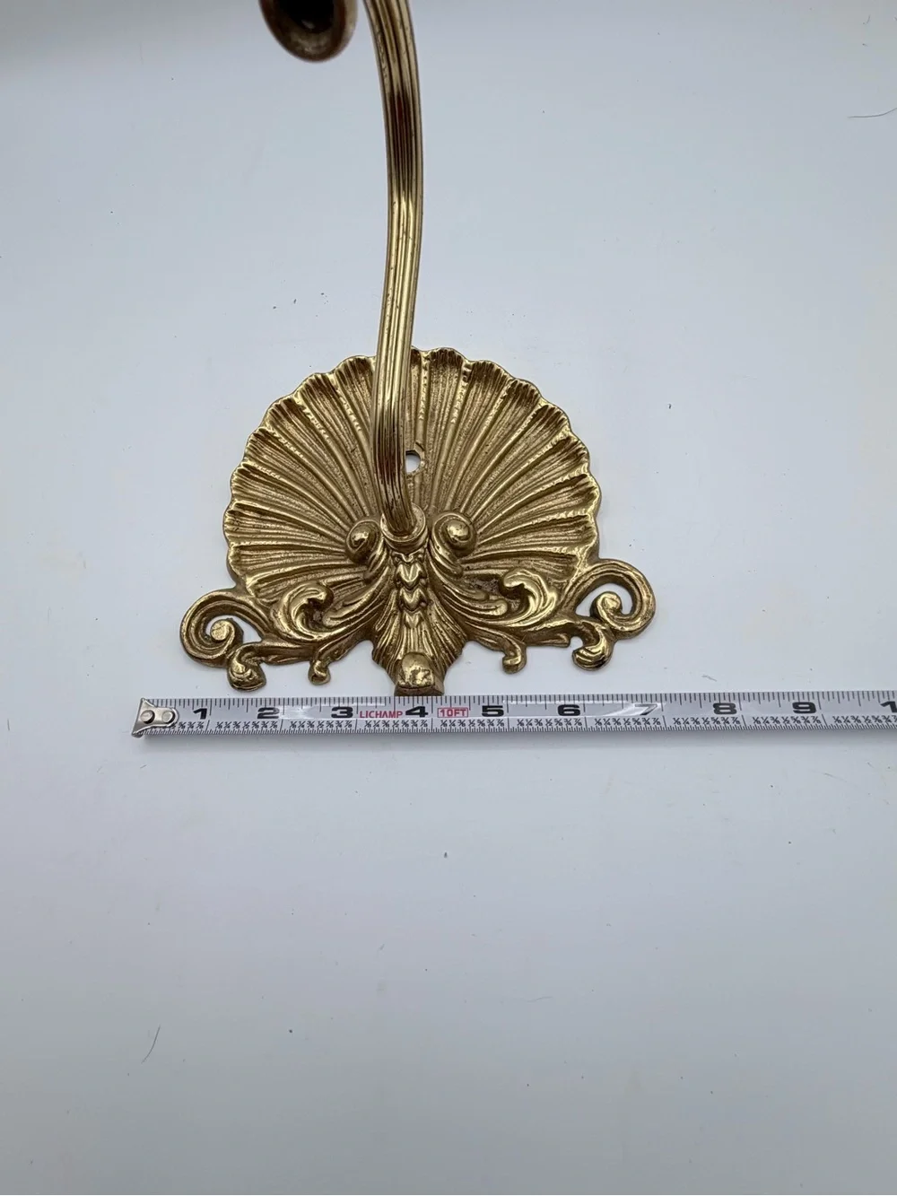 Vintage Gold Shell-Style Wall Hooks - Pair